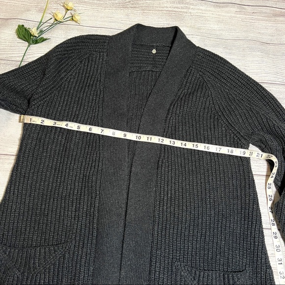 Anthropologie Knitted & Knotted Majella Chunky Knit Cardigan - Picture 13 of 16